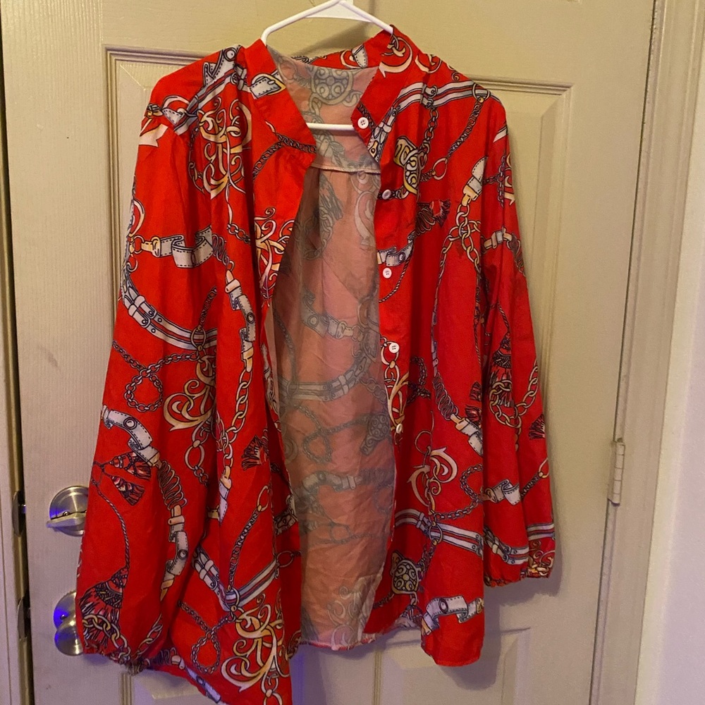 Chained long sleeve shirt
